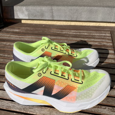 New Balance Rebel V4