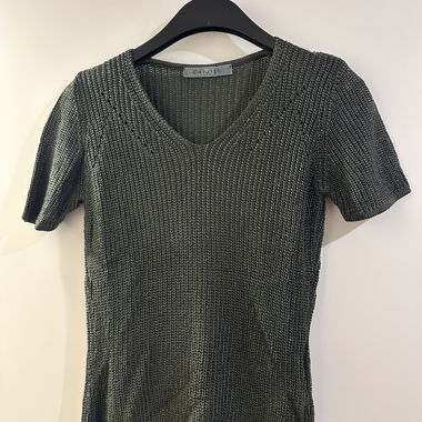 Gestrickter Kurzarm-Pulli