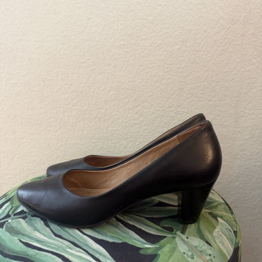 Schwarze Damenpumps Gr 39