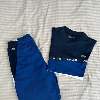 Ensemble Lacoste💙
