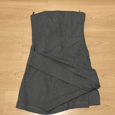 Robe sans bretelles gris foncé