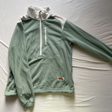 Fjällräven sweater XS