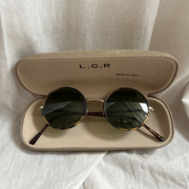 L.G.R Luxury Round Tortoise Sunglasses