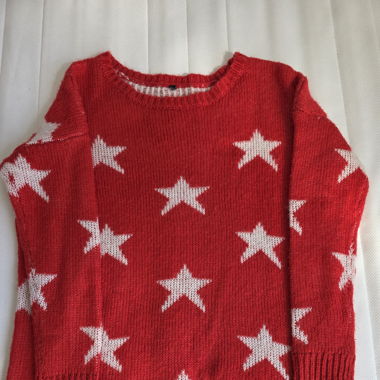 Warmer Pullover mit Sternenmuster