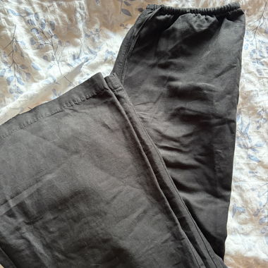 black linen trousers