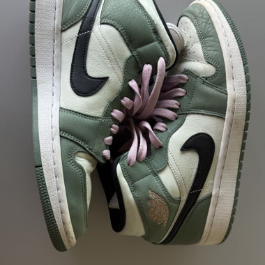 Air Jordan Sneakers