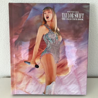 Taylor Swift Eras Tour Book import USA NUOVO con sigillo