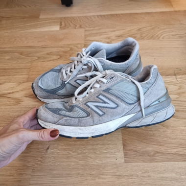 New balance 990v5