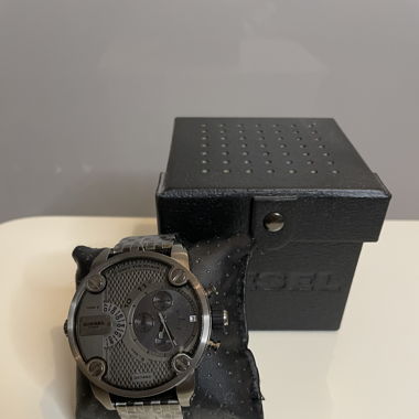 Diesel Uhr