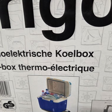 Thermoelectric Cooler Box for Car