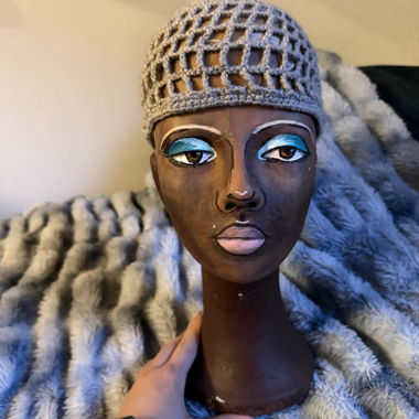 Bonnet en laine au crochet style Amsterdam
