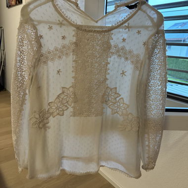 Zara Spitzenbluse Creme