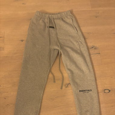 Essentials jogging 