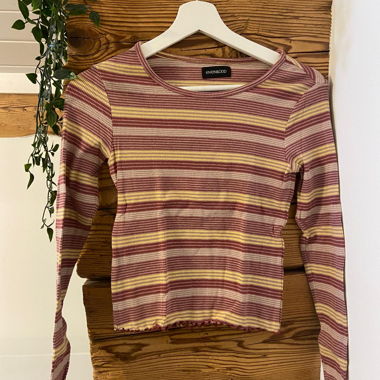 Gestreiftes Langarmshirt