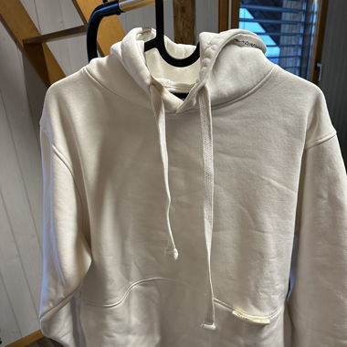 Weisser Hoodie