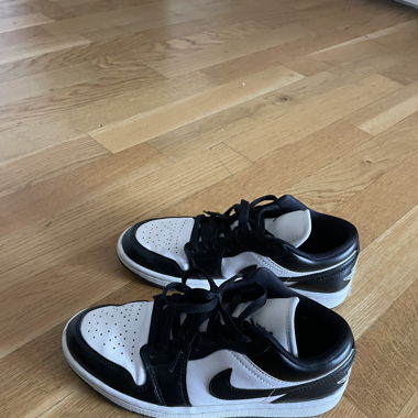 Panda low dunks