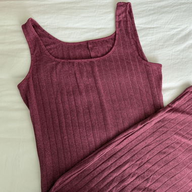 DRESS