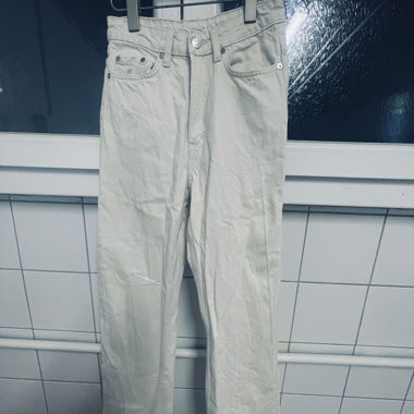 Jean pour femmes beige Weekday