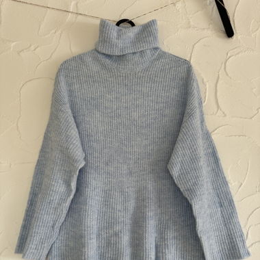 Turtle neck sweater lightblue