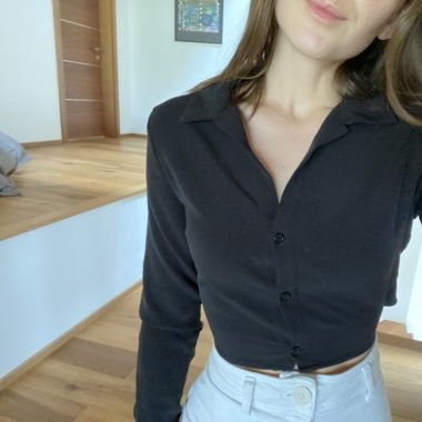 Chemise noire crop 