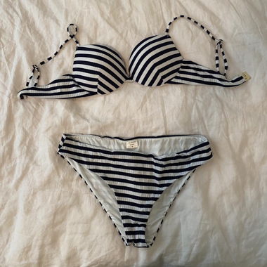 STRIPED BIKINI