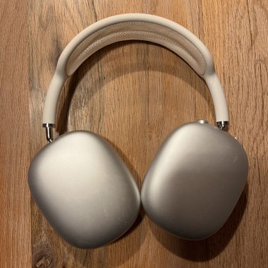 AirPods Pro Max