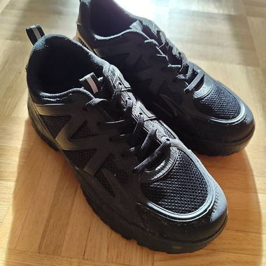 Schuhe Sneaker Graceland Grösse 40