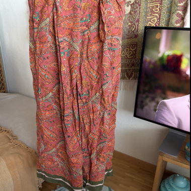 Wide trousers