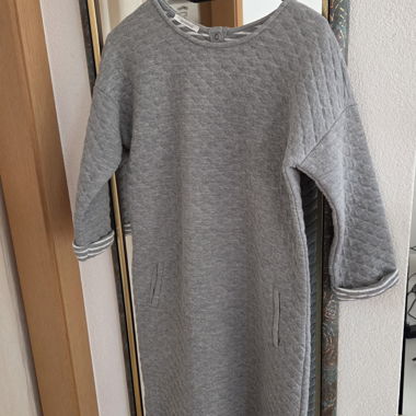 Robe gris matelassee Promod