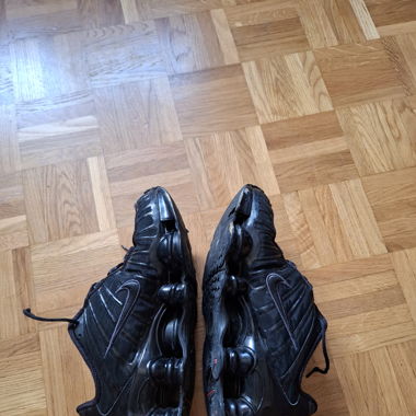 Nike Shox