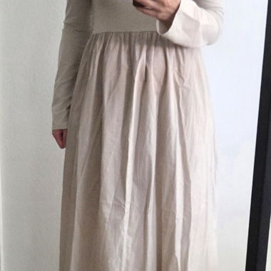 Modest Baumwollkleid 100% Yelena beige