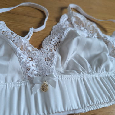 Soutien-gorge en dentelle blanc / bralette / bra