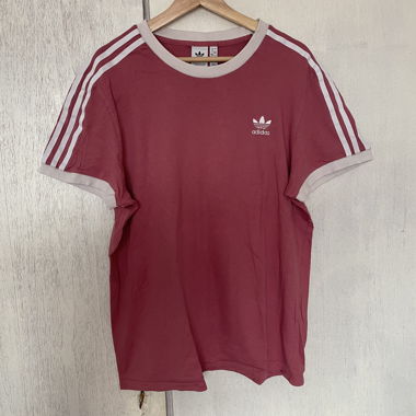 Adidas T-Shirt
