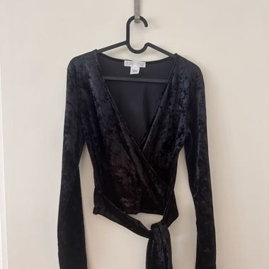Black velvet sweater 