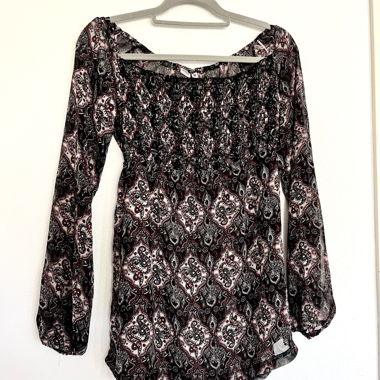 Gemusterte Carmenbluse M