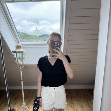 Schwarze Bluse