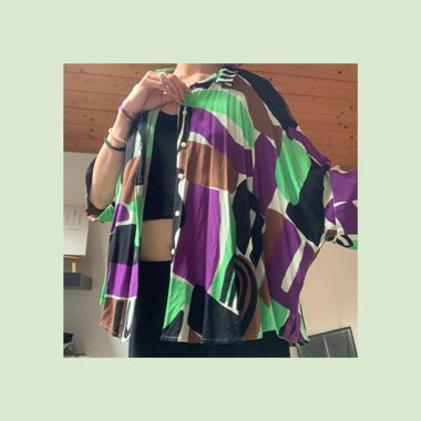 shirt இ monki