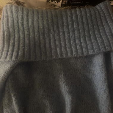 Maglione Bershka in maglia peluche blu