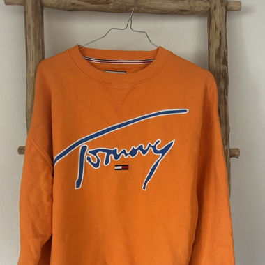 Orange Tommy Hilfiger sweater 