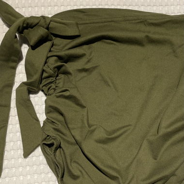 Shein: green crop top