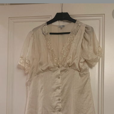 Robe courte fashion nova