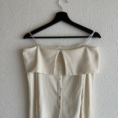 Stradivarius Ribbed Off-Shoulder Top 