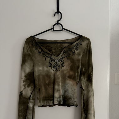 Longsleeve Shirt