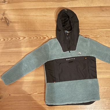Snow Sweater 