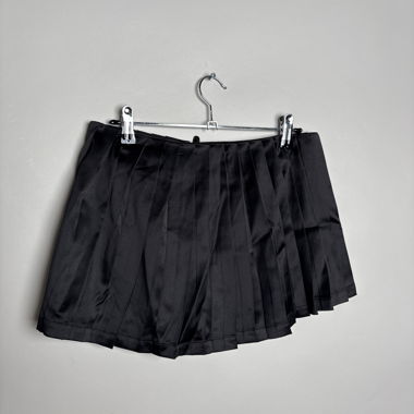 Schwarzer Faltenrock ohne Kleid Minirock