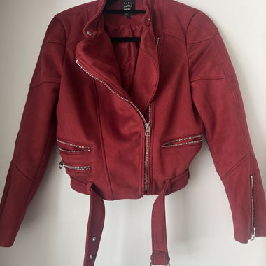 Giacca rossa con zip