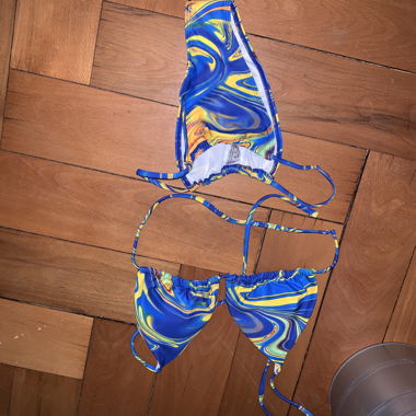 Bikini Triangle
