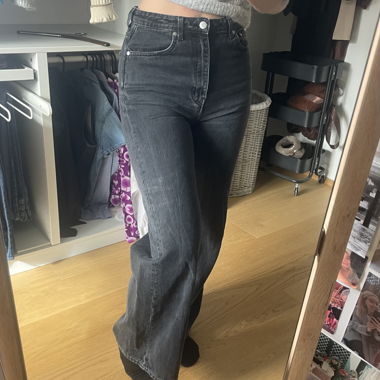 Weekday loose jeans 