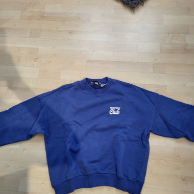 Blue H&M Sweater
