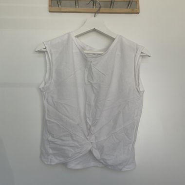 Top bianco MANGO annodato